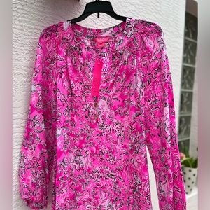 Lilly lovers: Lilly Pulitzer Elsa top. Must sell due to health & pay for surgery